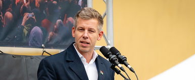 Amerikai egyetemi professzor írt Magyar Péter botrányáról, nemzetközi figyelmet keltett az ügy