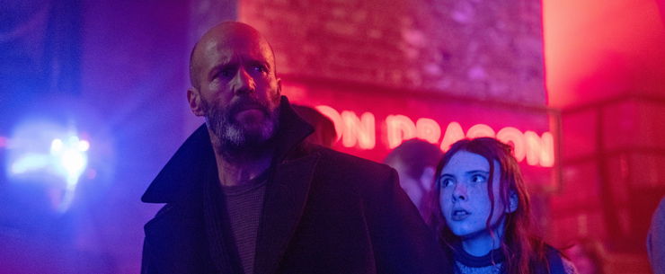 Ez minden idők legőrültebb Jason Statham-mozija, a John Wick mestere vezényli a pusztítást, ahol egy ellopott bicikli miatt szabadul el a pokol