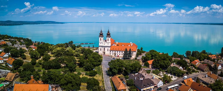 Világszenzáció a Balatonnál, az egész ország erre készül, végre megvan a pontos dátum, amikor megindulnak a tömegek