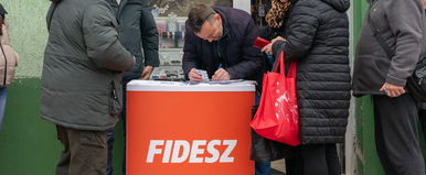 Így szakadt meg az interjú a Fidesz csúcspolitikusával élő adásban, ez volt az utolsó kérdés