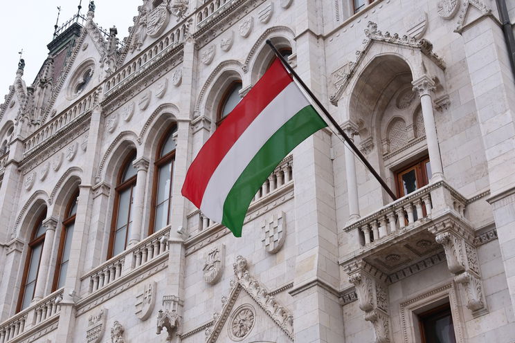 Teljes máshogy szólt az eredeti magyar Himnusz, minden előadásból kihagynak egy fontos részletet