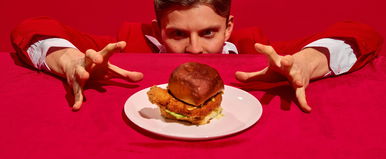 Kvíz: Ezt a 10 ételt csak az ismeri, aki túlélte a magyar menza-korszakot, te hányat találsz el?