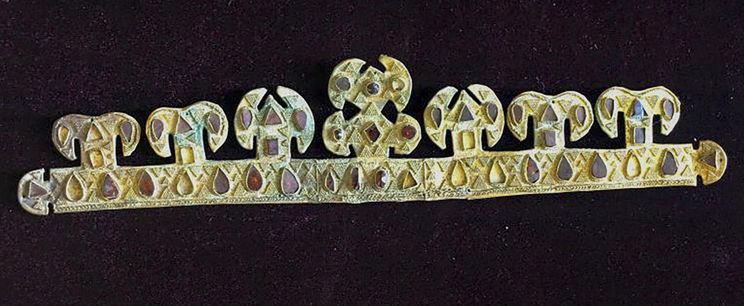 Elhurcolták az oroszok Attila király kincsét, a háború eleje óta Moszkvában őrzik a hun-magyar rokonság rejtett bizonyítékát