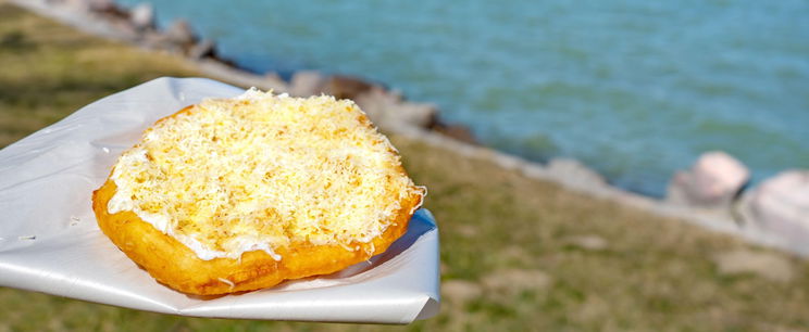 Kvíz: Sárga csúszda, SZOT üdülő és a lángos illata, csak az igazi balatoni gyerekek emlékeznek a 80-as évek strandjainak titkaira