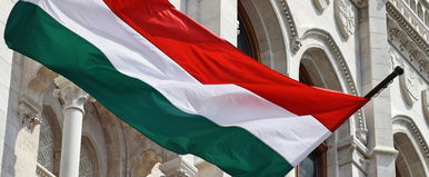 Óriási robajjal érkezik a Magyar Karib-tenger kalózai, hazai várakban hódít a hollywoodi legenda