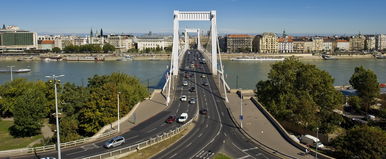 Itt a magyar autómárka, 4 betűs a neve, szenzációs kimondani is