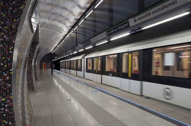 Durván betörtek a budapesti metró alagútjába, sosem lett volna szabad kikerülnie ezeknek a felvételeknek