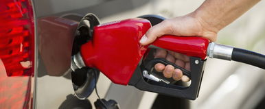 Megérkezett a 720 forintos gázolaj Magyarországra, Ukrajna ezt mondja az elszálló üzemanyagárakról