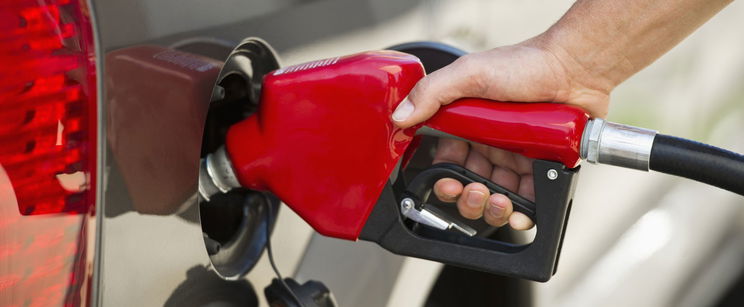 Megérkezett a 720 forintos gázolaj Magyarországra, Ukrajna ezt mondja az elszálló üzemanyagárakról