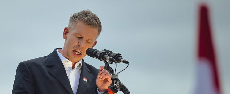 Óriásit bakizott Magyar Péter, senki sem hitt a fülének, arcpirító történelmi zavarba szaladt