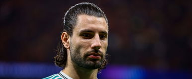 Már meg is van Szoboszlai utódja, jöhet is a csere az Anfielden, itt a játékos, aki ugyanannyit ér mint a mi csodajátékosunk?