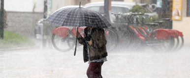 9 vármegyére adtak ki veszélyjelzést, ennek a fele sem tréfa, érkezik a durva hidegfront? Időjárás-előrejelzés