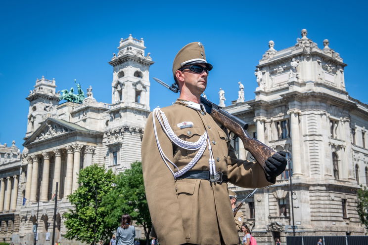 Rendkívüli változás a fővárosban, minden menetelőnek tudnia kell