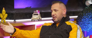 Döbbenetes ami kiderült Curtis és a Fidesz kapcsolatáról a Békemenet előtt