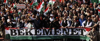 Már eldőlt, hogy a Békemeneten vagy a Tisza eseményén voltak-e többen, olyan képeket mutattak, amelyek egyértelműen válaszolnak a kérdésre?