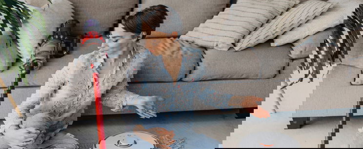 Robotporszívó vs. vezeték nélküli állóporszívó: melyiket válaszd?