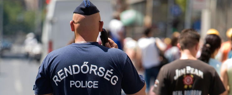 Polgárháborúra készülnek a választás után, ezért gyakorlatozik a magyar rendőrség?