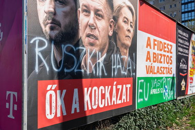 Folytatódik a balatoni TISZA-Fidesz botrány, már az egész ország egy családi házra figyel