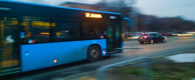 Azonnal megállt egy busz Budapesten, a sofőr olyan műsort nyomott, amitől elállt az utasoknak sírhatnékja támadt