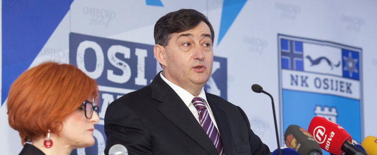 Mészáros Lőrinc ezzel vette le a lábáról Várkonyi Andreát, a csinos tévés kendőzetlen vallott igényeiről