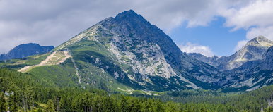 Mégsem a Kékes Magyarország legmagasabb pontja, sosem hallottad még ennek a másik hegycsúcsnak a nevét?