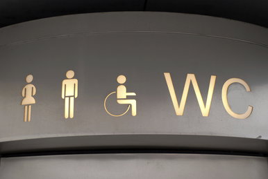 Mélységesen megalázták a népszerű magyar énekesnőt egy pláza mosdójában