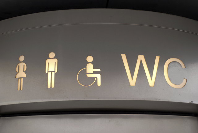 Mélységesen megalázták a népszerű magyar énekesnőt egy pláza mosdójában