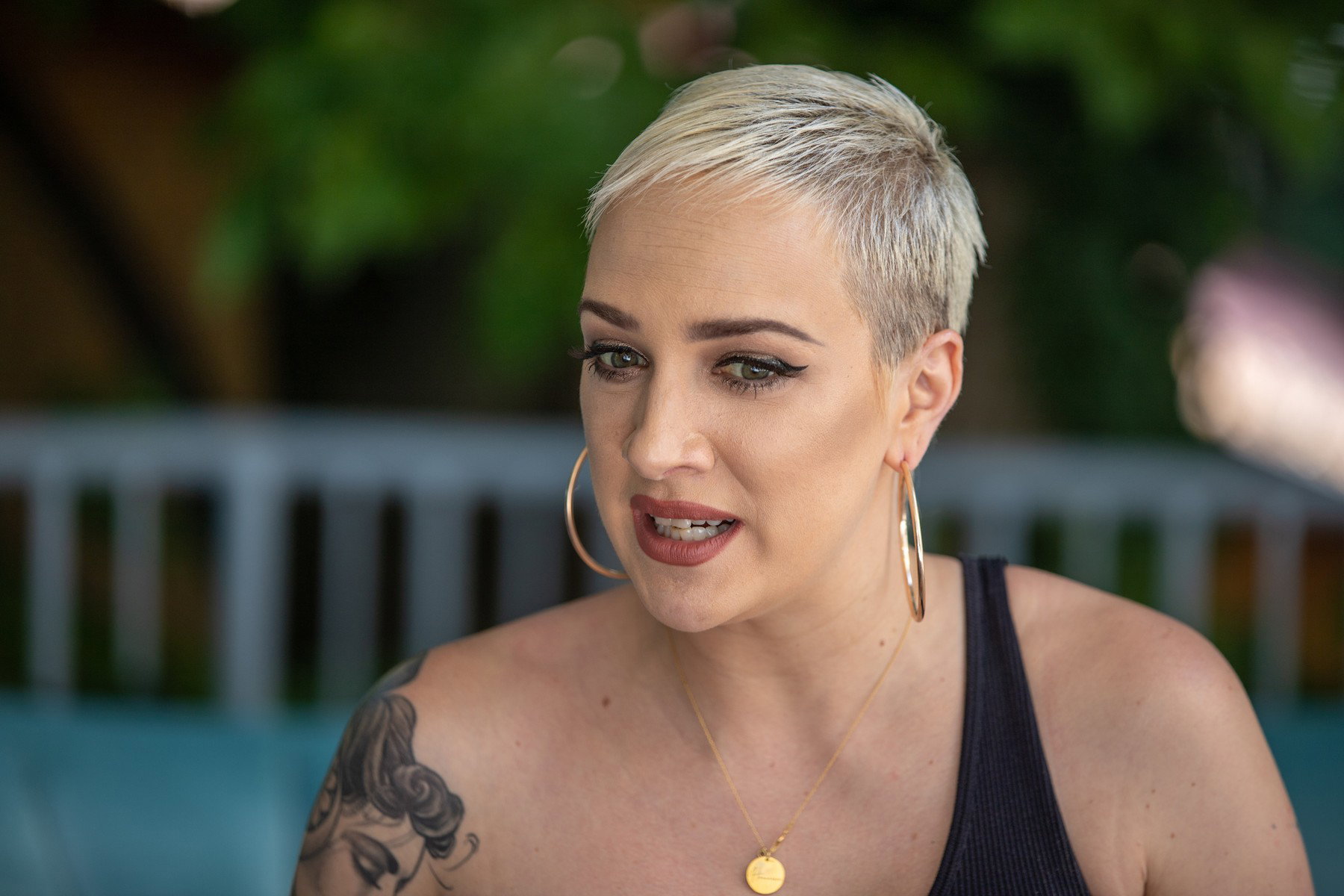 Kamerák előtt ütötte meg Tóth Gabi Papp Máté Bencét, a kínos jeleneten szörnyülködik az ország