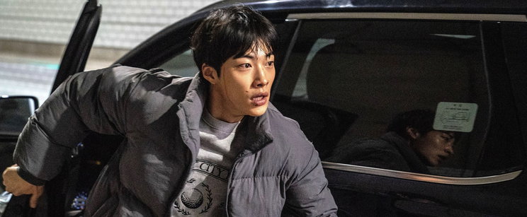 Letarolta a Netflixet az új koreai akciósorozat, Jet Li óta nem volt ilyen őrületes bunyó a képernyőn