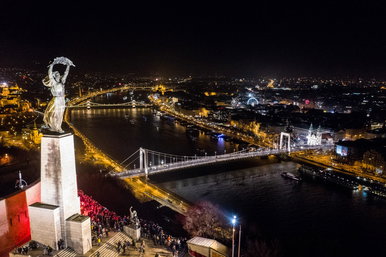 Ezzel a magyar kormány sem számolt, a frissen átadott Citadellánál egészen váratlan dolog történt