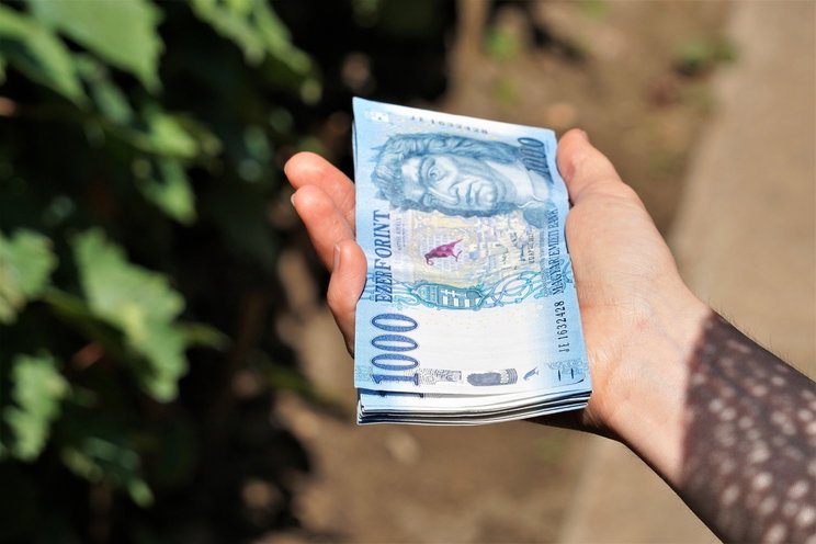 Meg lehet élni napi 1000 forintból a fővárosban, mutatjuk a trükköt 