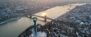 1 kilométeres piramis Budapest közepén, a fejüket fogják a turisták, már megmutatták a képet, olyan felvétel jött tervekről, amelyen csodálkozni fogsz