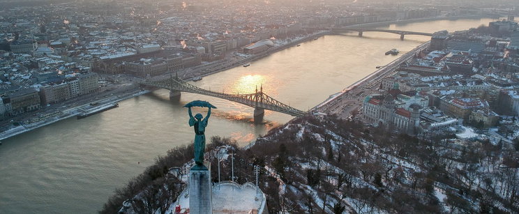 1 kilométeres piramis Budapest közepén, a fejüket fogják a turisták, már megmutatták a képet, olyan felvétel jött tervekről, amelyen csodálkozni fogsz