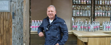 Ezért nem iszik csapvizet a magyar vízkirály, Balogh Levente, élő adásban árulta el a Partizánban