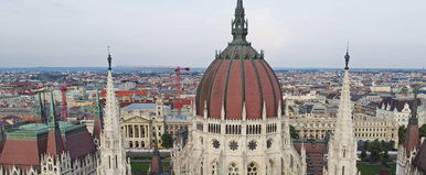 Azonnal eltávolítottak valamit a Parlamentről, rendkívüli oka van