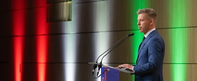 Magyar Pétert meghívták az M1-re, de ami a stúdióban történt, arra kevesen számítottak