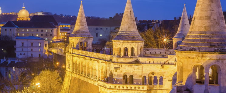 Furcsa dolgot szúrtak ki a Halászbástyán, rendkívüli oka van