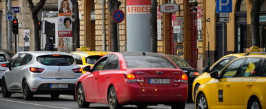 Teljes közlekedési káosz Budapesten, óriási probléma történt az utakon, megdöbbentő fotók érkeztek 