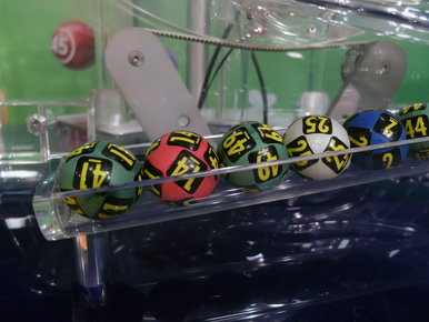 Megszólalt a matematikus a múlt heti lottónyeremény-cunamiról, nagyon gyanúsnak tartja a sorsolást