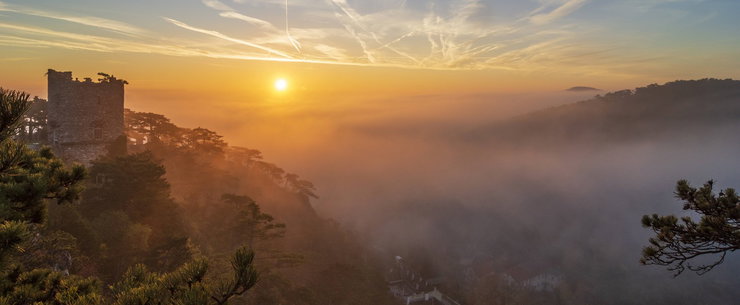 Orosz település van a Balaton partján, ilyen lakásokat még életedben sosem láttál