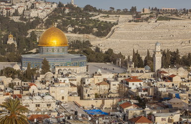 Magyar rovásírást találtak Jeruzsálem leghíresebb helyén, a kutatók megfejtették a jelentését?