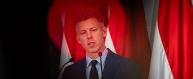 Magyar Péter végre megmutatta a családját, szüleivel és testvéreivel közös képen, különleges fotót tett ki az oldalára