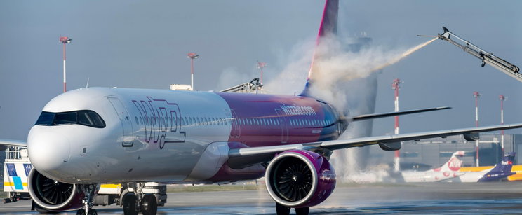 Szakértő válaszolt a legnagyobb kérdésre a nyaralásokkal kapcsolatban, a kerozinhiány és járattörlések árnyékában