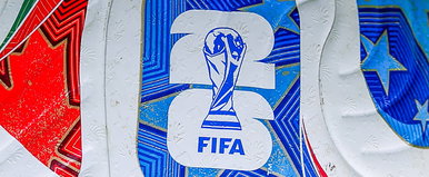 Szabályváltozás a foci-világbajnokságon, ezért az egy szóért és mozdulatért azonnal villan a piros lap