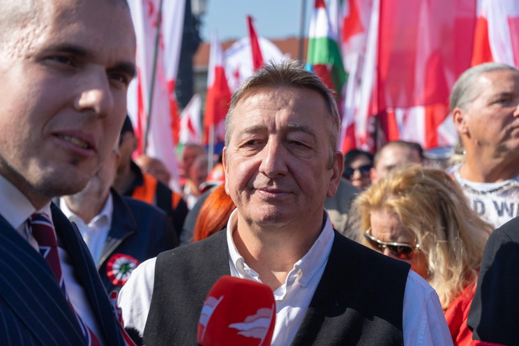 Így csajozott Bayer Zsolt, ettől minden nő a lábai előtt hevert