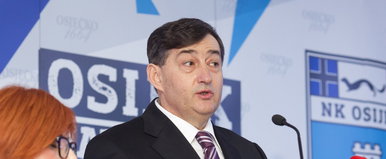 Szabadon alázható Mészáros Lőrinc ezentúl, főműsoridőben zúzták porrá a milliárdost