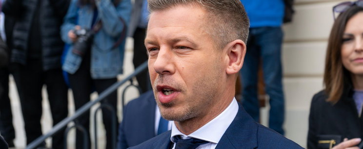 Teljes a jogi káosz, lehet, hogy ki sem rúgták Havasi Bertalant?