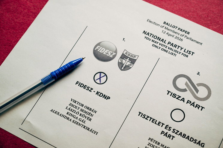 Egy Fidesz szavazó elásott valamit a kertjében, az igazi meglepetés a kinyitása után következett