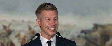 Óriási pálfordulás, Magyar Péter ellen fordult, korábbi sztárrajongója?