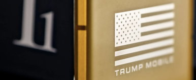 Végre szállítják a Trump-telefont — de nem az, amit ígértek, és nem ott készül, ahol mondták